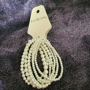 Kim Roger's pearl stretchy bracelet group